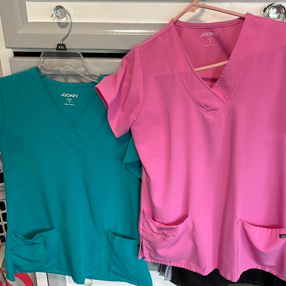 Woman’s scrub tops (2) jockey brand